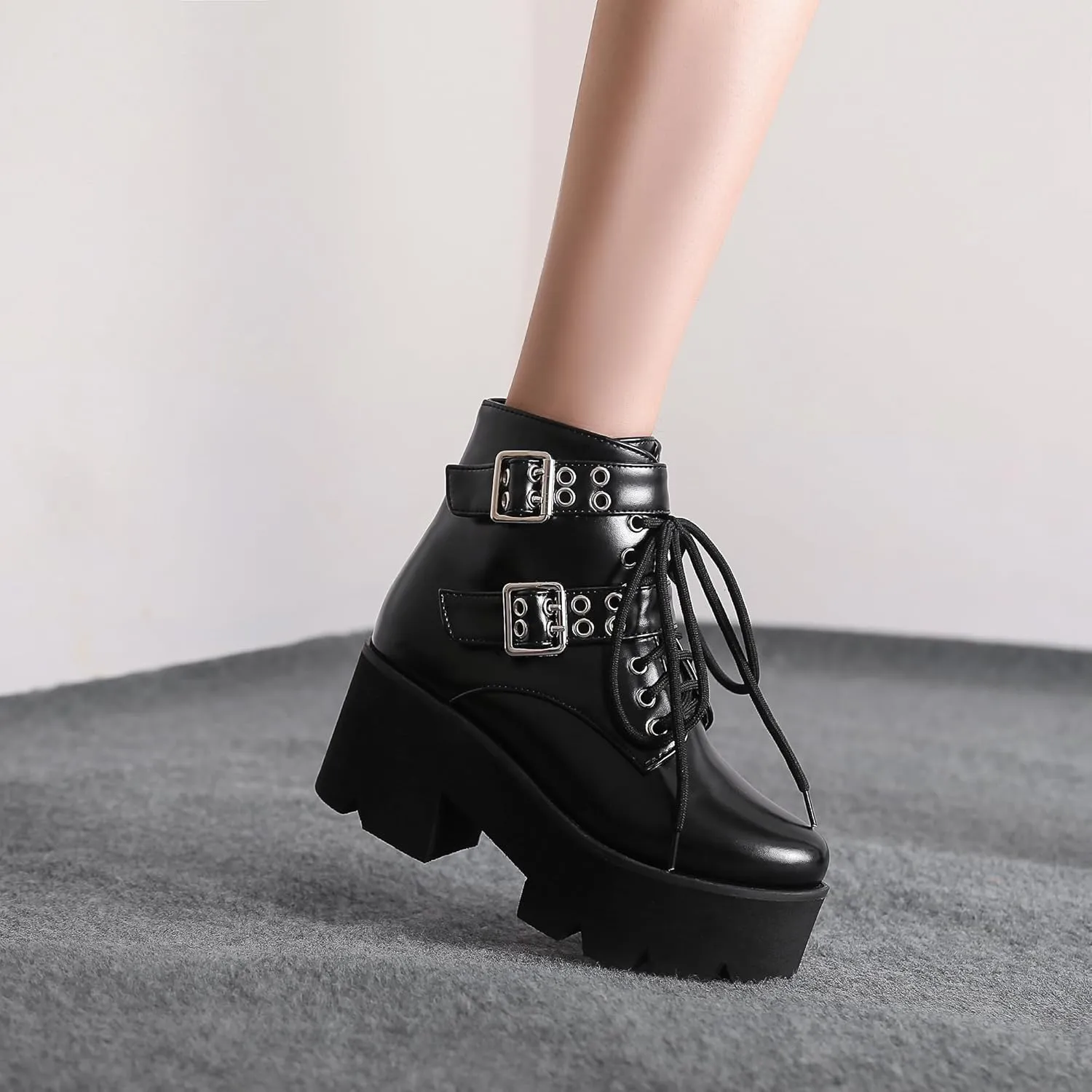 High Platform Goth Boots Chunky Heeled Combat Gothic Boots Buckle Lace Up Round Toe Ankle Booties Punk Motorcycle Boots Side Zipper Prom Rave Boots Walking Dress Wedding Shoes