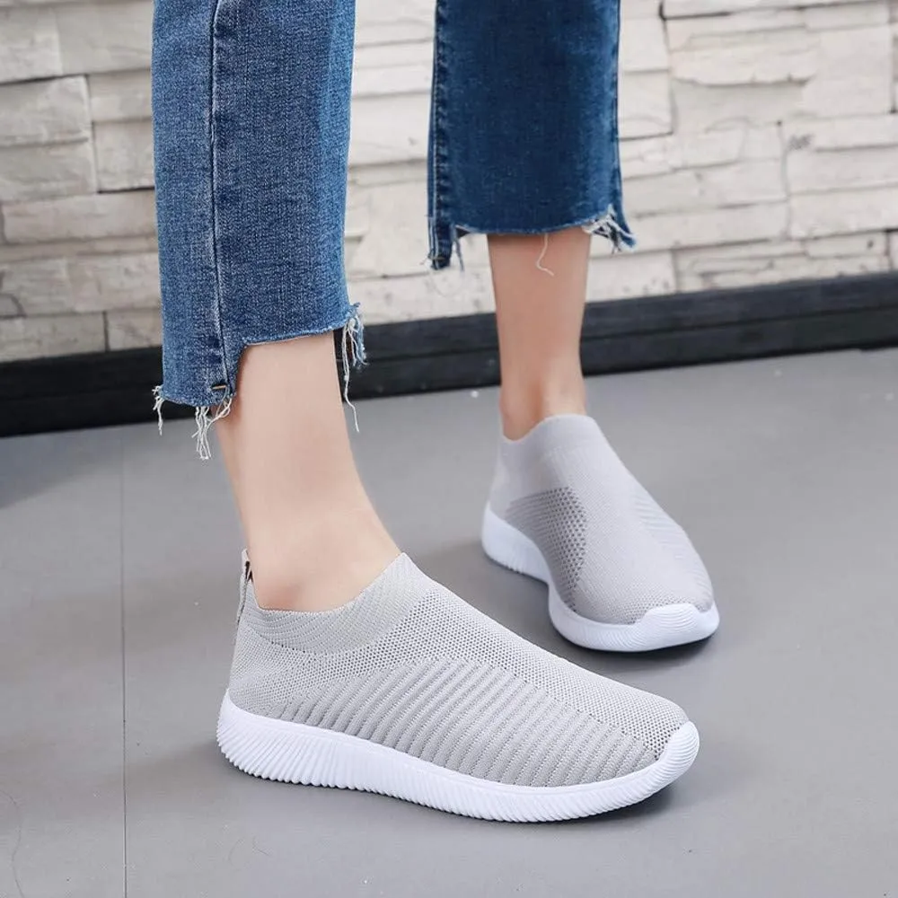 Mens Slip On Sneakers Slip On Shoes for Men Mens Casual Sneakers Lightweight Round Toe Flats Comfortable Womens Loafers Wide Width White Sneakers for Women