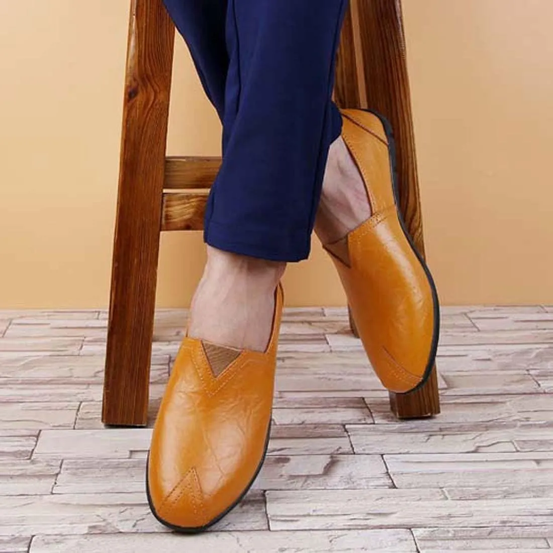 WENJHEN Men's Moccasin Driving Boat Shoes Casual Leather Loafers Slipper