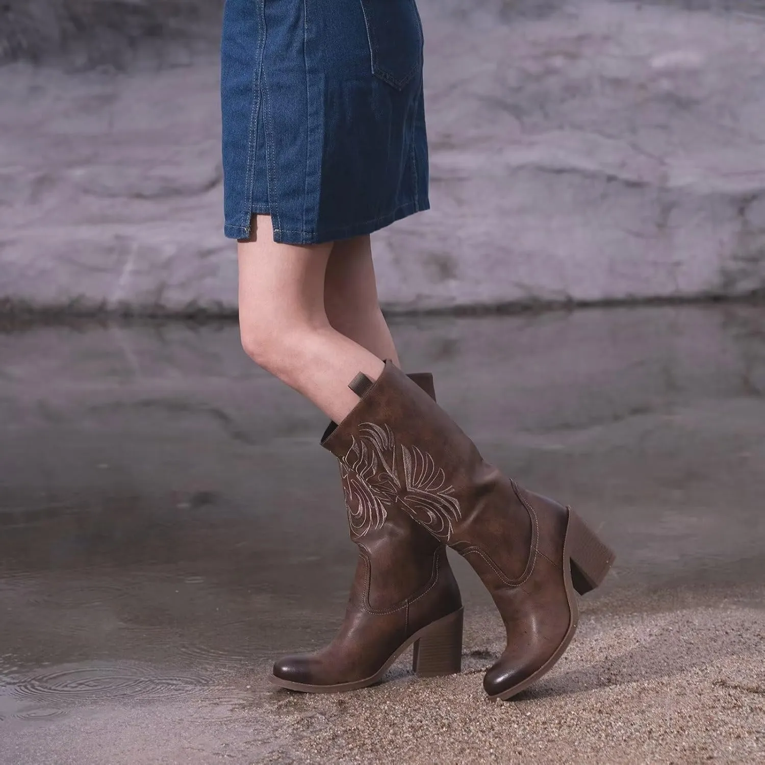 wetkiss Mid Calf Pull On Round Toe Boots for Women with Chunky Heel Cowgirl Boots for Women, Comfortable Boots for Women Suitable for All Ocassions