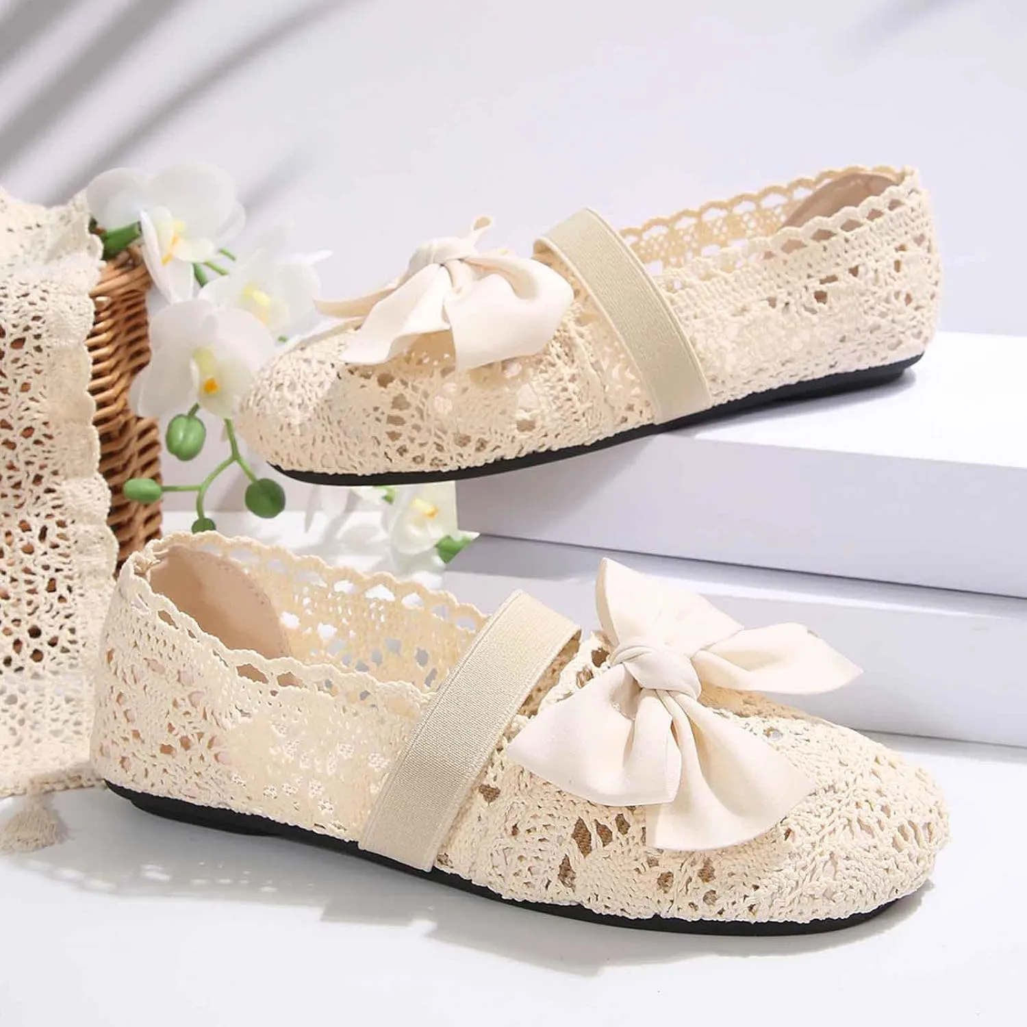 Women's Casual Slip On Loafers Breathable Comfortable Flat Shoes for Daily Wear Spring Summer Fall with Jeans