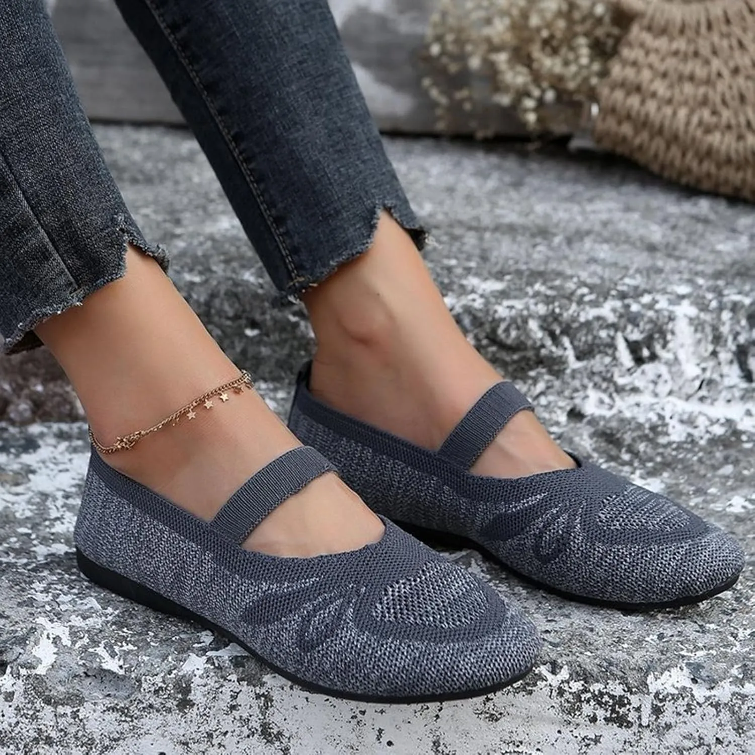 Women's Casual Slip On Shoes Breathable Comfortable Flat Loafers for Everyday Wear Lightweight Support Summer Shoes