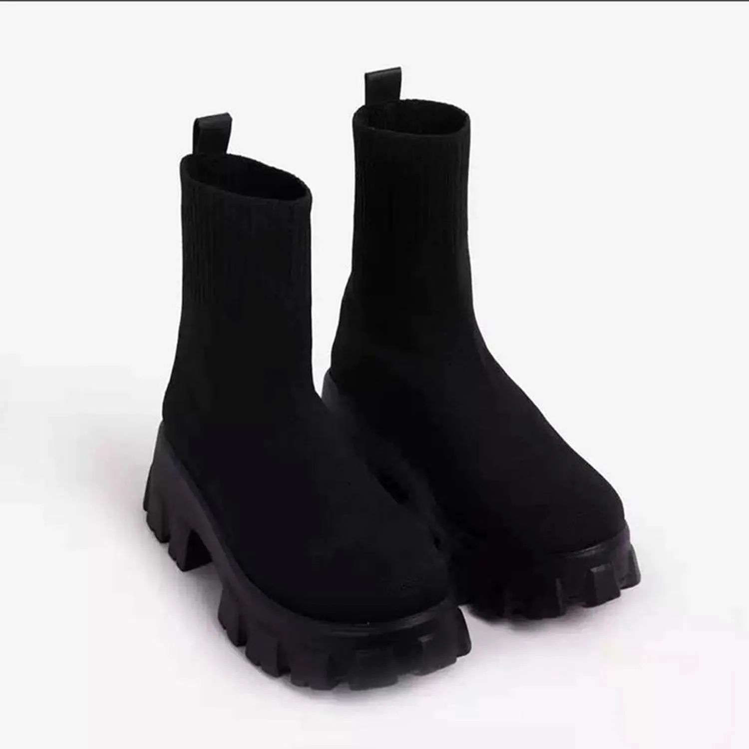 Women's Chelsea Boots Fall Winter Ankle Booties Fashion Slip on Platform Boots Anti-slip Lug Sole Chunky Bootie