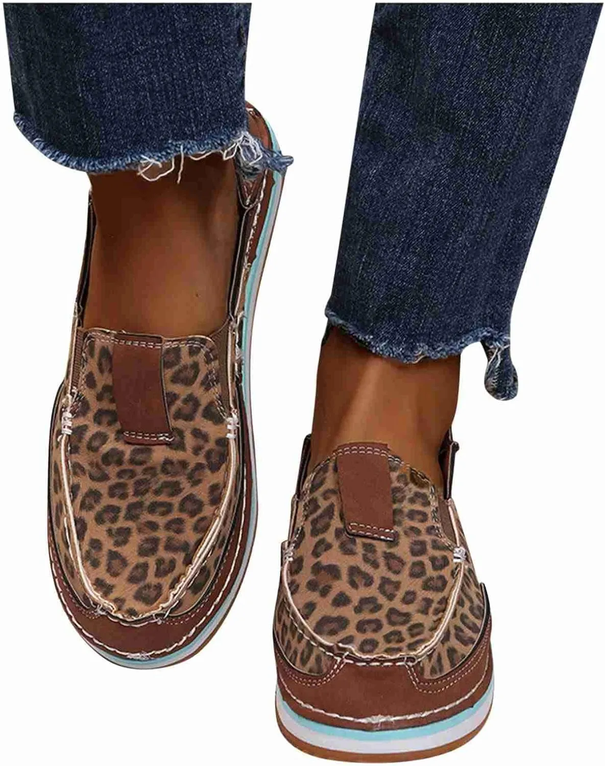 ZBYY Women's Canvas Slip on Loafer Fashion Casual Classic Comfort Leopard Print Walking Low Top Canvas Sneakers